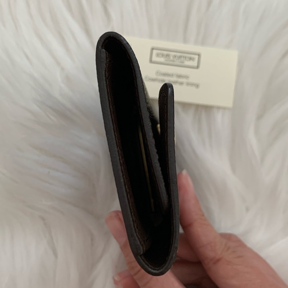 ❌SOLD❌Louis Vuitton key holder - Picture 5 of 10